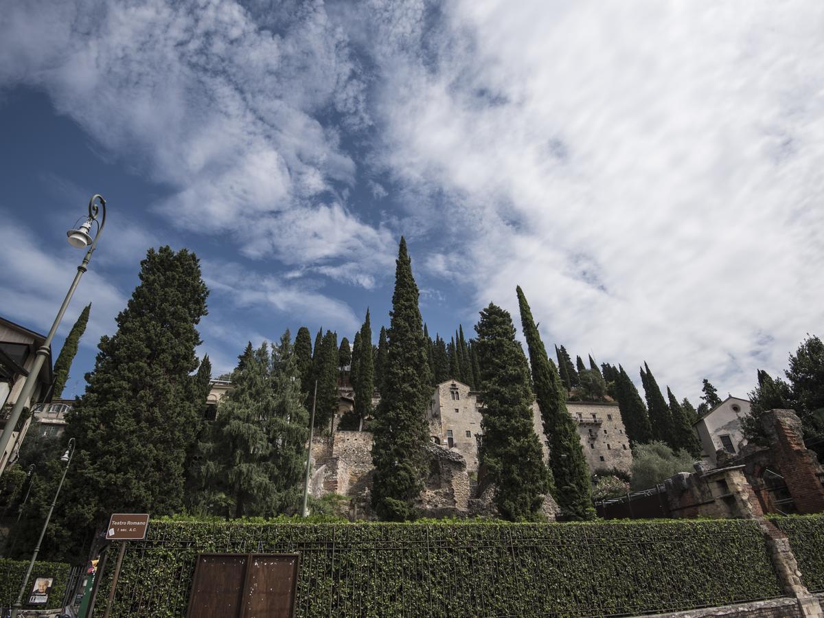 ヴェローナItalianflat - Le Quattro Stagioniアパートメント エクステリア 写真